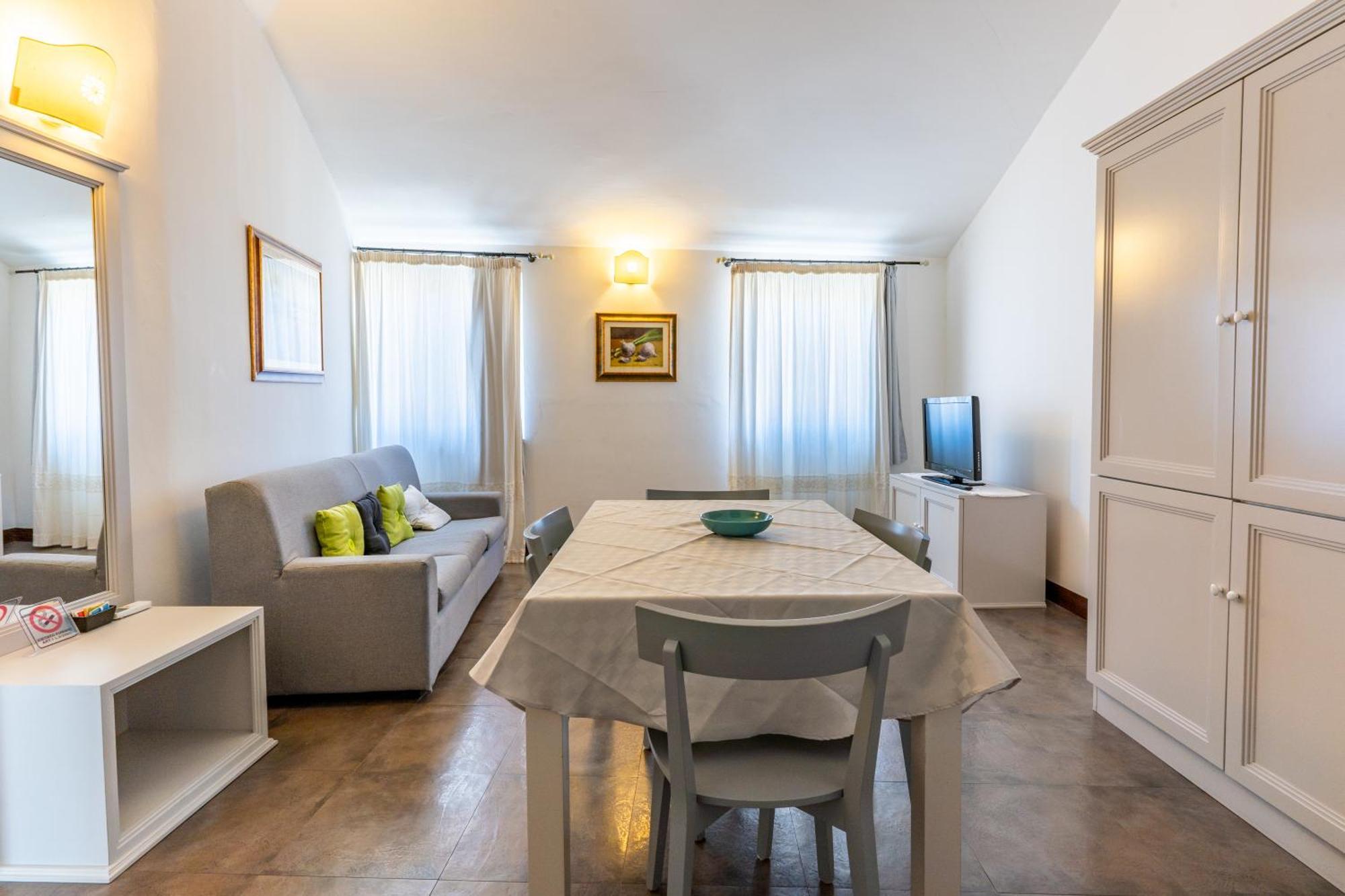 Albergo Residenziale La Corte Tortoli Luaran gambar