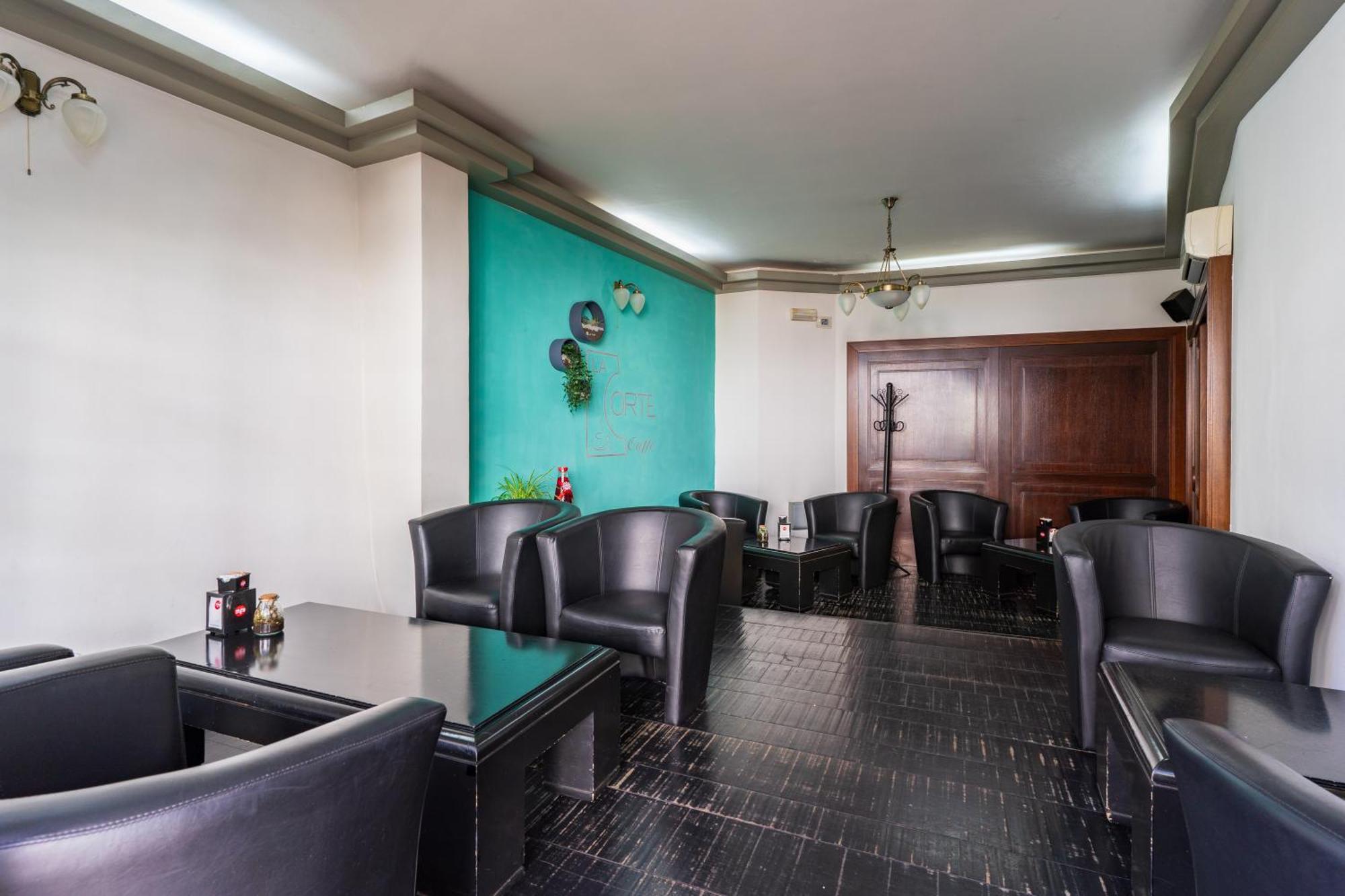 Albergo Residenziale La Corte Tortoli Luaran gambar
