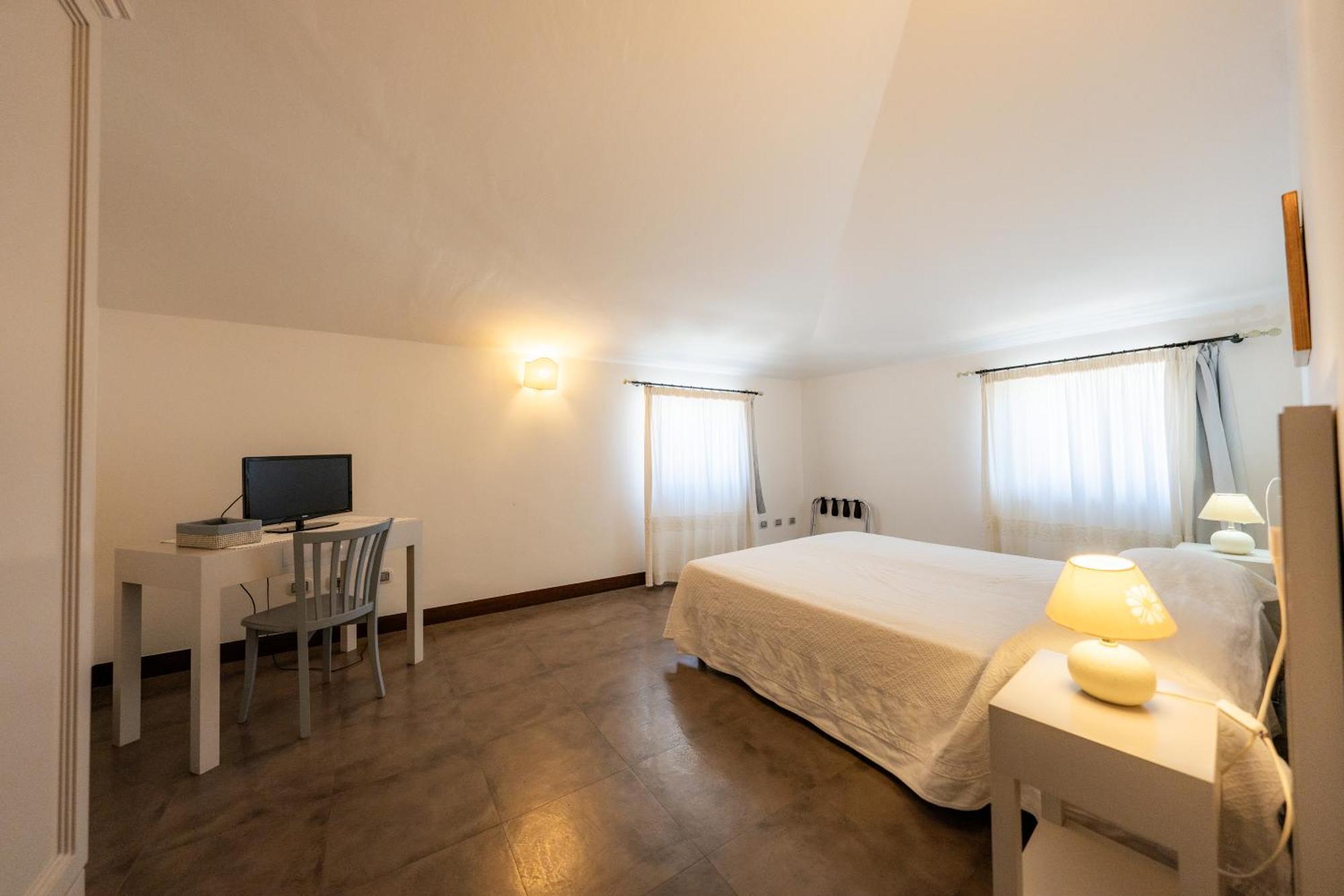 Albergo Residenziale La Corte Tortoli Luaran gambar
