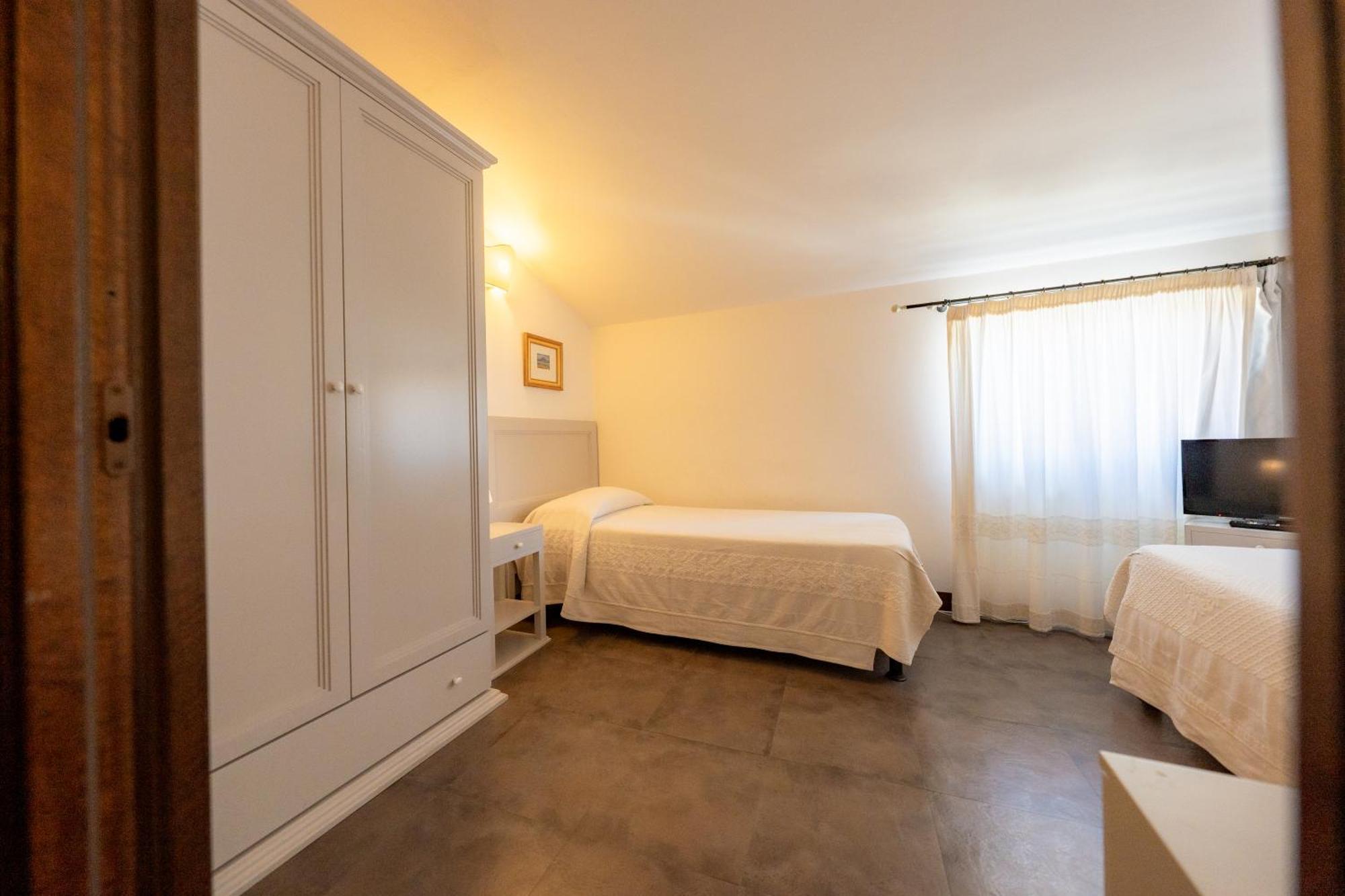 Albergo Residenziale La Corte Tortoli Luaran gambar