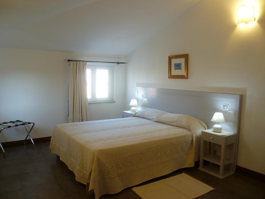 Albergo Residenziale La Corte Tortoli Bilik gambar