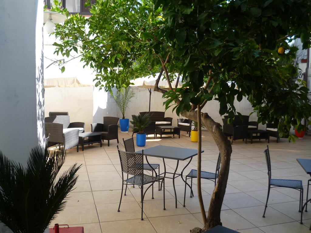 Albergo Residenziale La Corte Tortoli Luaran gambar