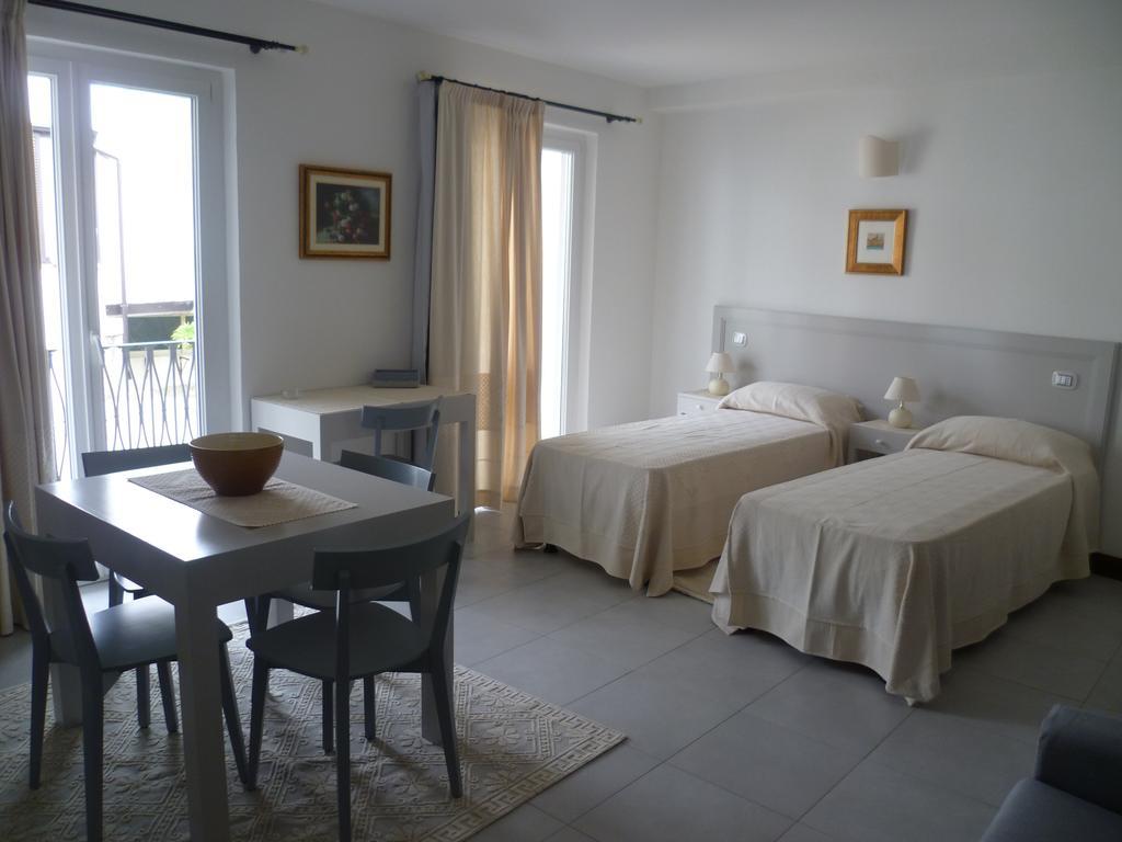 Albergo Residenziale La Corte Tortoli Bilik gambar